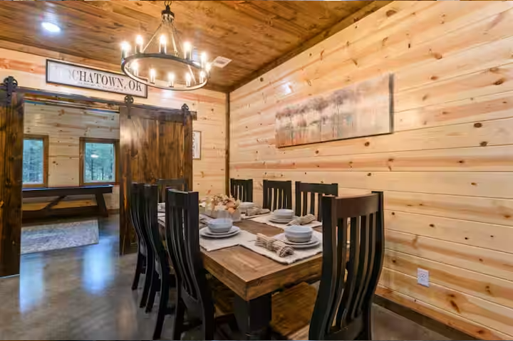 Dining 2